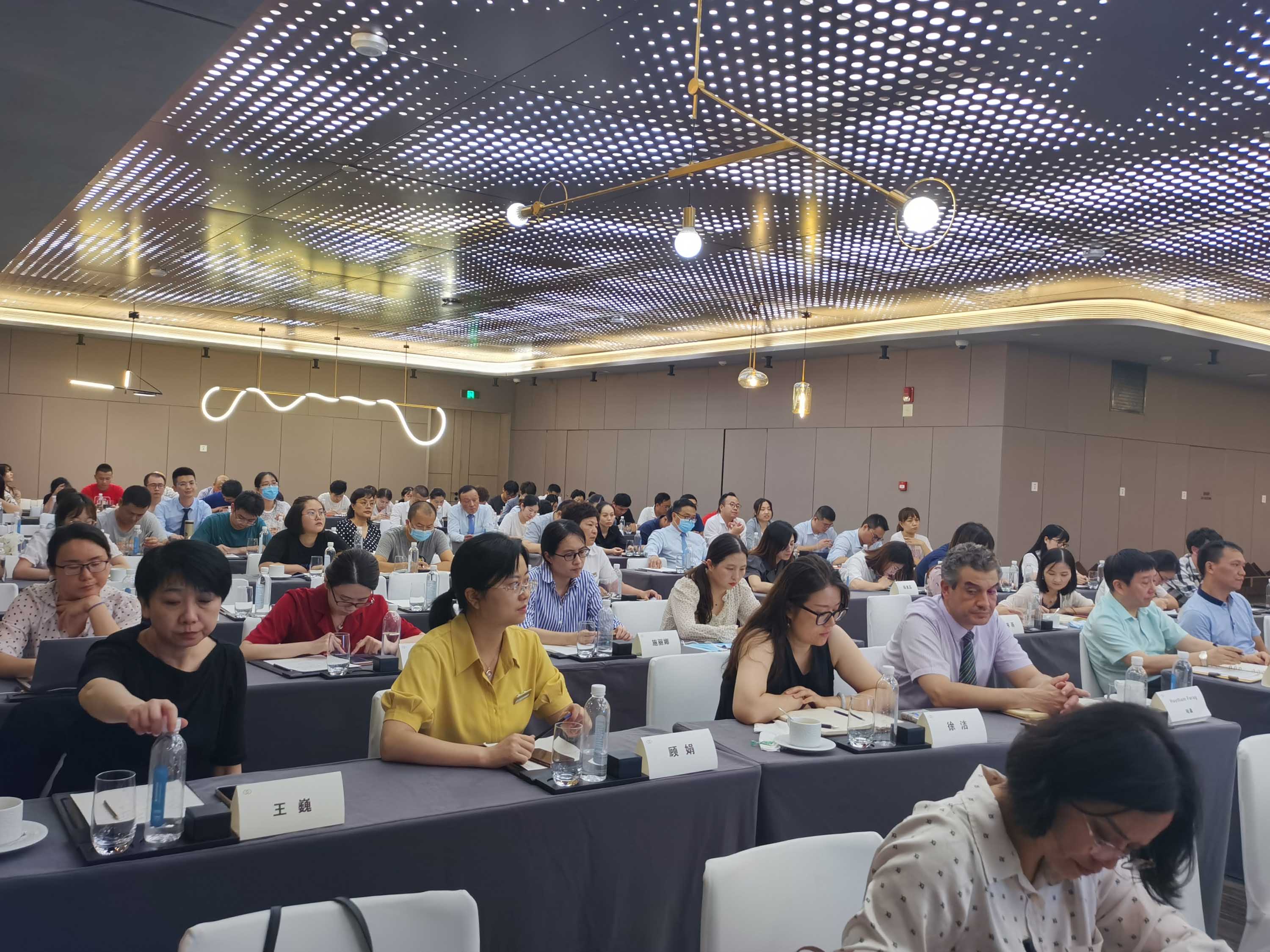 英冠集團干部培訓班第二課 | 打造高績效團隊
